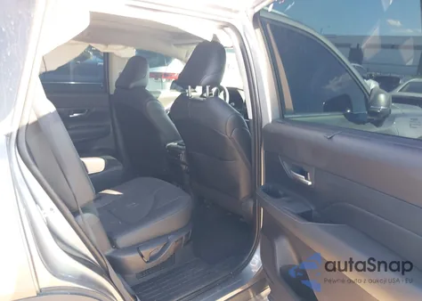 2025 Toyota Grand Highlander Hybrid Limited z USA, uszkodzony, nr VIN 5TDACAB54SS044528